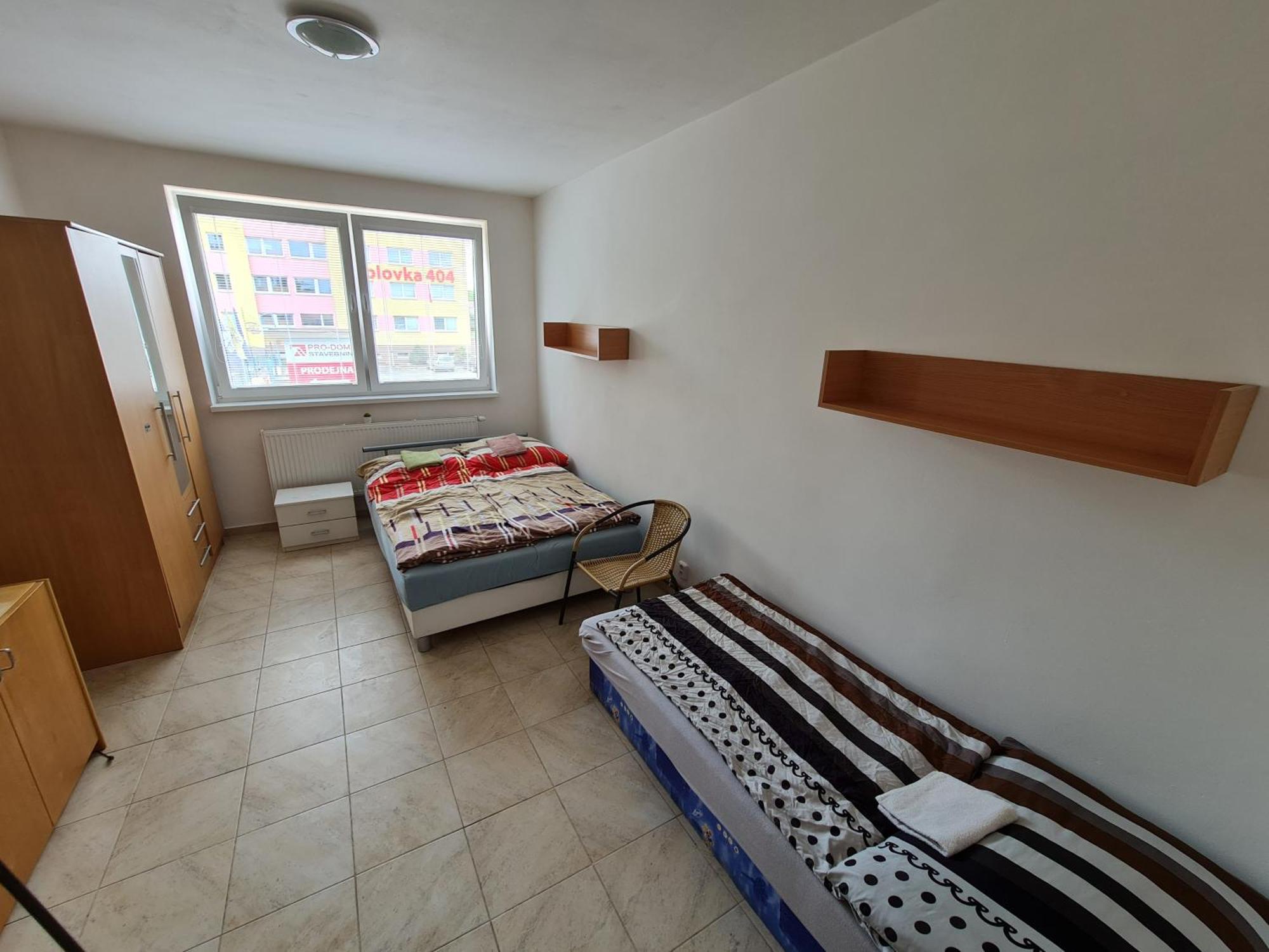 Nika Beds Hotel Pardubice Luaran gambar